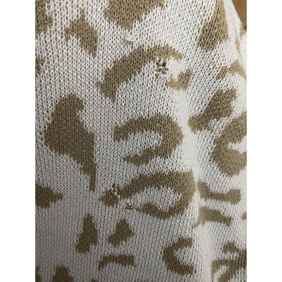 Vestidos Woman's Cheetah Print Cream Tan Sweater sz Small - Picture 5 of 5